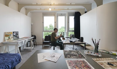 Manuel Rocha Iturbide dans son atelier à la Cité internationale des arts, 2024 