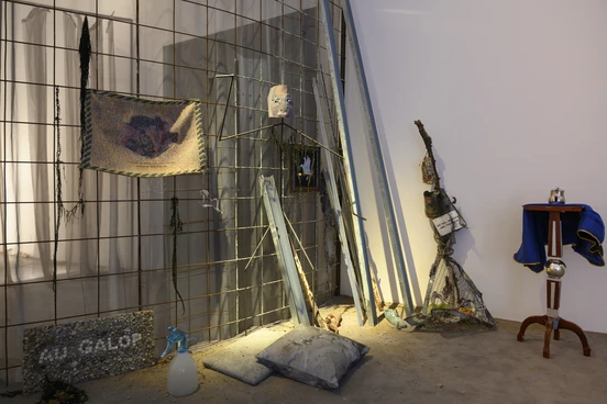 ? Metal Men ?, Laure Prouvost à la Biennale de Venise