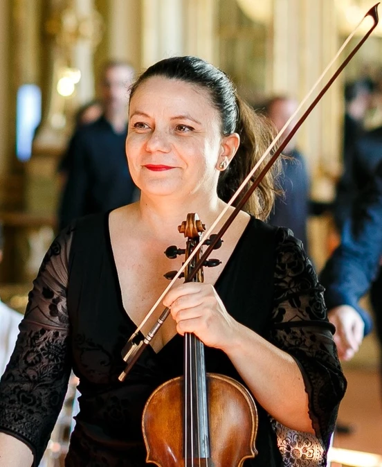 Iskrena Yordanova 
