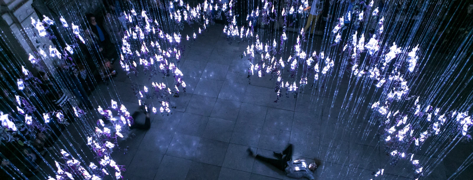 Anamorphose III de Pascale Peyret, dans le cadre de la Nuit blanche à Zagreb ?Nina ?ur?evi? et Julien Duval