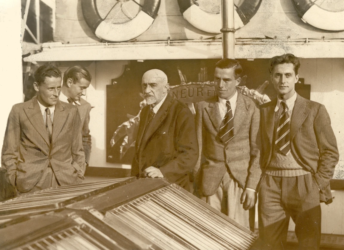 Exposition consacre?e a? Jean-Baptiste Charcot