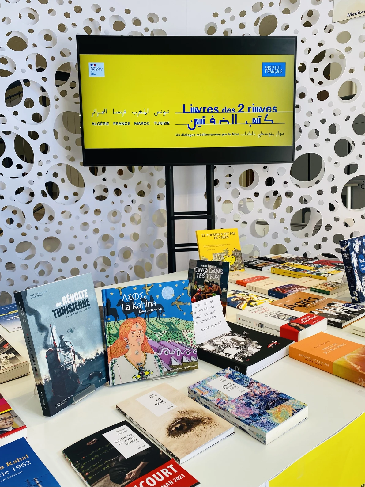 Stand de Livres des deux rives