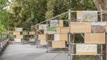 "Living with / Vivre avec"