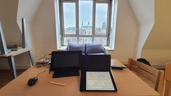 Vue du bureau de Ghadi Ghosn, en résidence à l'IMA-Tourcoing