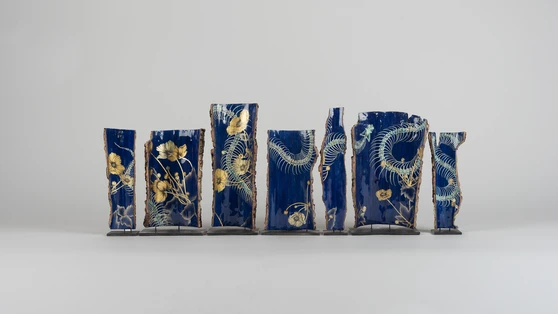 Flore Falcinelli : Ukiyo (2018) - Vernis martin sur écorce de cerisier, pigments, peinture à l'huile et feuilles d'or