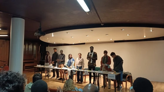 Lecture des "Hommes de la rumeur" de Abou Gueye, mercredi 29 septembre 2021, à l'auditorium de la Cité internationale des arts, Paris © DR