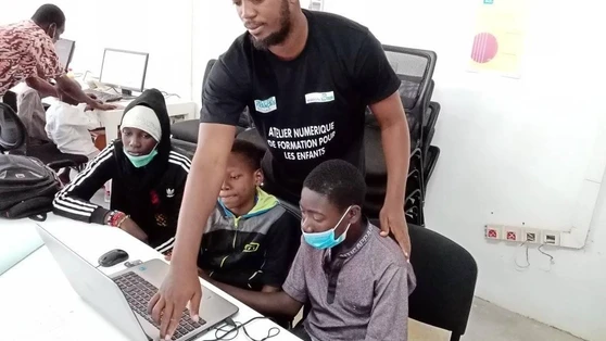 Ateliers numériques pour les jeunes à l’Institut fran?ais du Tchad 